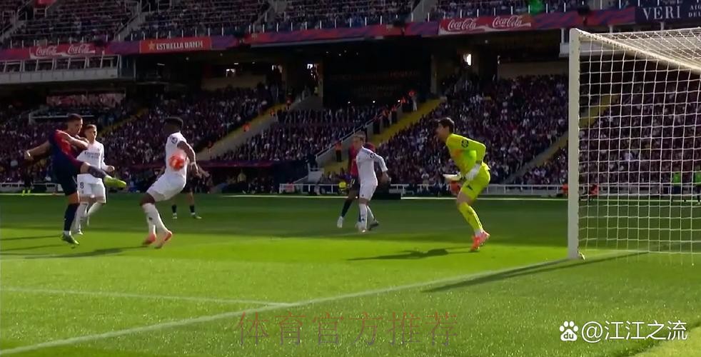 阿斯:若没有VAR 本赛季皇马将领先巴萨8分夺冠 阿斯:若没有VAR 本赛季皇马将领先巴萨8分夺冠